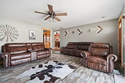 709 E Meade Street, Pontiac, IL 61764 - Photo 13