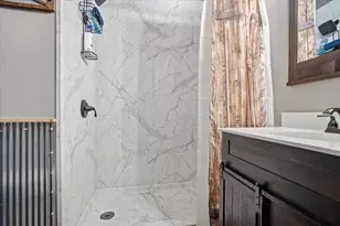 709 E Meade St, Pontiac, IL 61764 - Photo 21