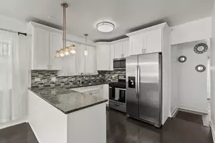 9133 S Racine Ave, Chicago, IL 60620 - Photo 5