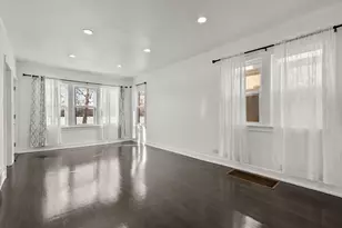 9133 S Racine Ave, Chicago, IL 60620 - Photo 3