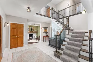 9S271 Stearman Dr, Naperville, IL 60564 - Photo 7