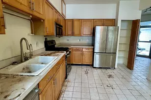 2267 Briar Ct, Hoffman Estates, IL 60169 - Photo 5