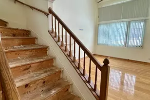 2267 Briar Ct, Hoffman Estates, IL 60169 - Photo 9