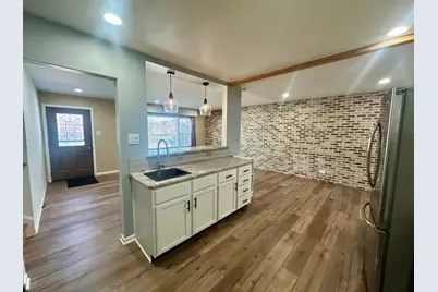 811 E 169th Place, South Holland, IL 60473 - Photo 7