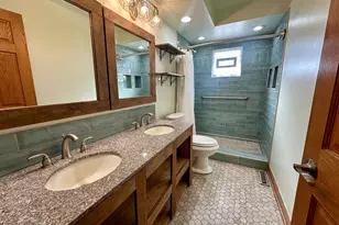 811 E 169th Pl, South Holland, IL 60473 - Photo 21