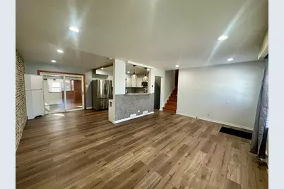 811 E 169th Place, South Holland, IL 60473 - Photo 5