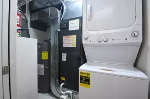 3001 Heritage Dr, Joliet, IL 60435 - Photo 21