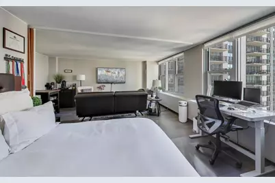 [Address not provided], Chicago, IL 60601 - Photo 7