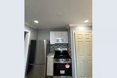 8616 S Winchester Avenue, Chicago, IL 60620 - Photo 5