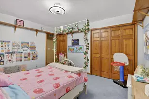 638 W Cedarville Rd, Freeport, IL 61032 - Photo 25