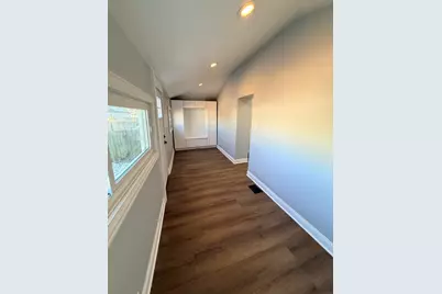 1029 N Keystone Avenue, Chicago, IL 60651 - Photo 13