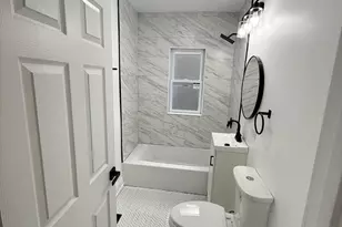 1029 N Keystone Ave, Chicago, IL 60651 - Photo 11