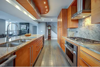 600 N Kingsbury Street #1902, Chicago, IL 60654 - Photo 9