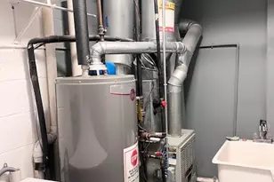 7558 Heritage Ct, Summit, IL 60501 - Photo 25