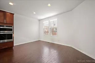 3543 Kemper Dr, Woodridge, IL 60517 - Photo 11