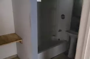 1340 W 18th Pl, Chicago, IL 60608 - Photo 9