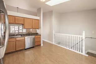 [Address not provided], Elgin, IL 60120 - Photo 9