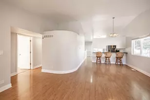 [Address not provided], Elgin, IL 60120 - Photo 5