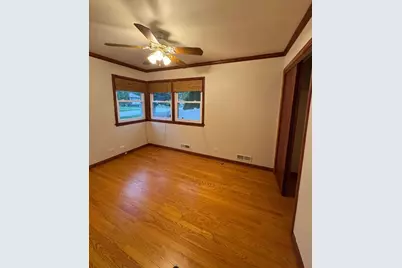 901 Brookline Lane, Park Ridge, IL 60068 - Photo 7