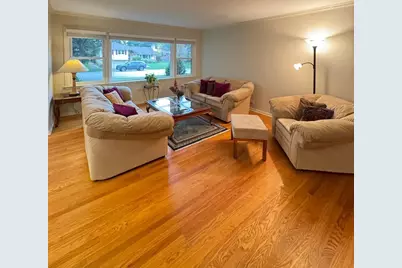 901 Brookline Lane, Park Ridge, IL 60068 - Photo 3