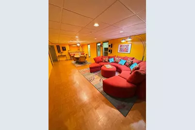 901 Brookline Lane, Park Ridge, IL 60068 - Photo 11