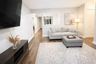 5749 Circle Dr, Oak Lawn, IL 60453 - Photo 3