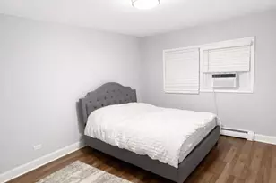 5749 Circle Dr, Oak Lawn, IL 60453 - Photo 11