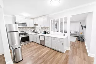 5749 Circle Dr, Oak Lawn, IL 60453 - Photo 7