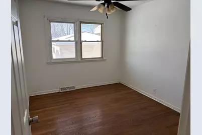 370 Clyde Avenue, Calumet City, IL 60409 - Photo 11