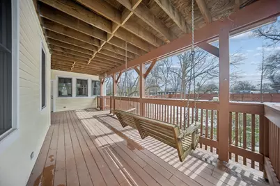 215 E Pine Avenue, Roselle, IL 60172 - Photo 23