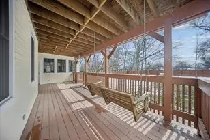 215 E Pine Ave, Roselle, IL 60172 - Photo 23