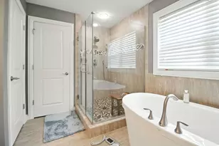 6613 Carl Ct, Woodridge, IL 60517 - Photo 11