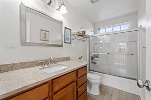 2022 Torino Dr, Elgin, IL 60123 - Photo 33