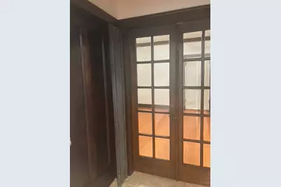 [Address not provided], Chicago, IL 60637 - Photo 11