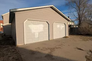 722 18th St, Rock Island, IL 60201 - Photo 13