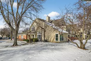 1643 Colfax Ct, Bartlett, IL 60103 - Photo 3