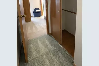 516 Lincolnshire Drive, Sycamore, IL 60178 - Photo 11