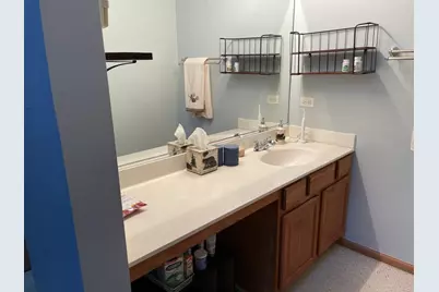 724 County Line Road #724, Aurora, IL 60502 - Photo 17