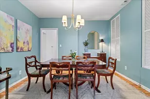 1051 W Barry Ave, Chicago, IL 60657 - Photo 11