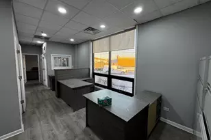 6166 S Sayre Ave, Chicago, IL 60638 - Photo 11