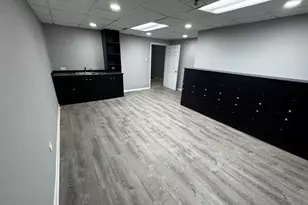 6166 S Sayre Ave, Chicago, IL 60638 - Photo 7