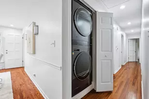 1 Camberley Ct, Hinsdale, IL 60521 - Photo 23