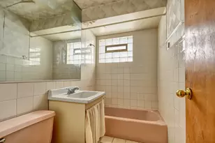 8437 S King Dr, Chicago, IL 60619 - Photo 7