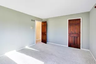 26W548 Prairie Ave, Winfield, IL 60190 - Photo 35