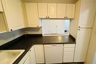 803 Brook Dr, Streamwood, IL 60107 - Photo 7