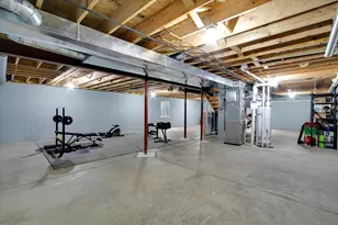 8307 Newbridge Ct, Joliet, IL 60431 - Photo 35