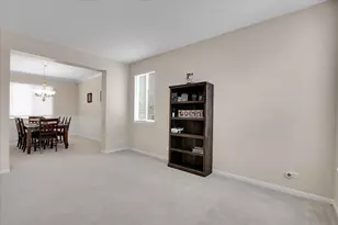 8307 Newbridge Ct, Joliet, IL 60431 - Photo 5