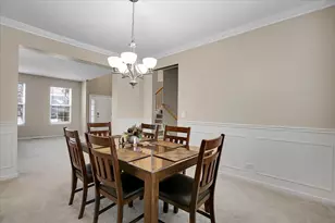 8307 Newbridge Ct, Joliet, IL 60431 - Photo 9