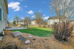 8307 Newbridge Ct, Joliet, IL 60431 - Photo 39