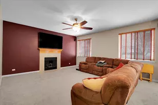 8307 Newbridge Ct, Joliet, IL 60431 - Photo 13